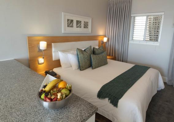 The Peninsula All-Suite Hotel - 209629