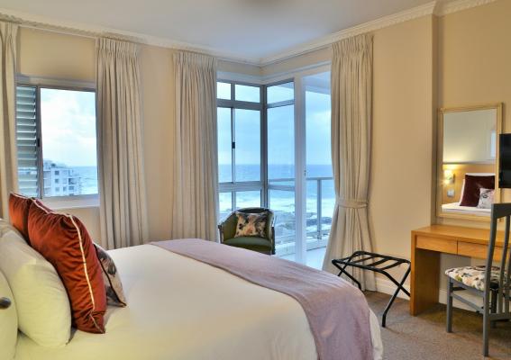 The Peninsula All-Suite Hotel - 209698