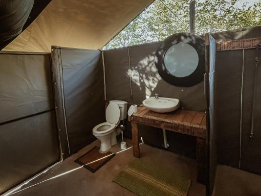 Kingly Bush Camp - 210359