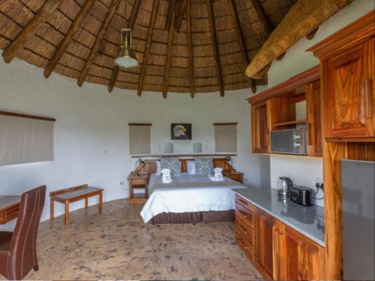Mopane Bush Lodge - 214025