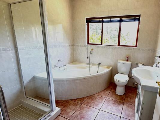 Clarens Butterfly Villa - 215983