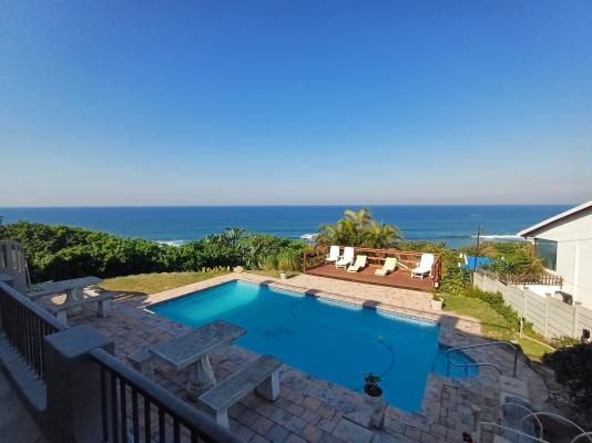 Beachcomber Bay - Pool Area