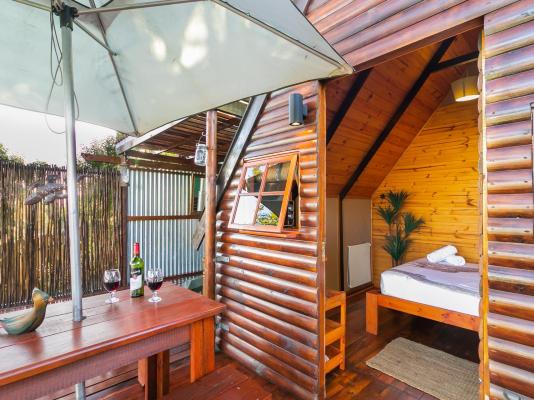 Knysna Lodge - 220620