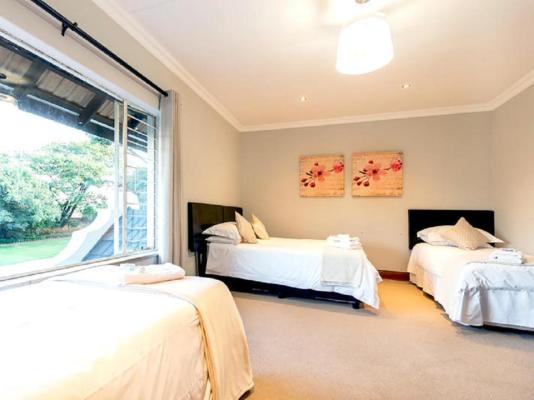 OR Tambo Guest House - 221744