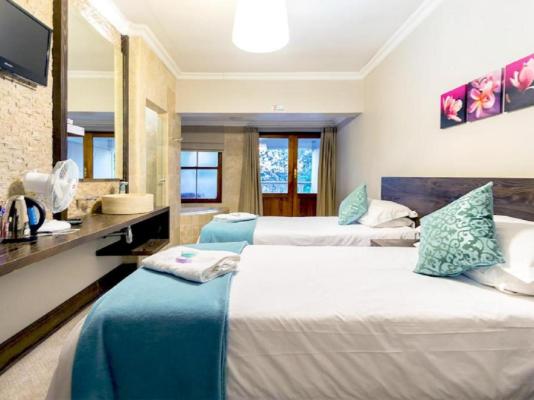 OR Tambo Guest House - 221755