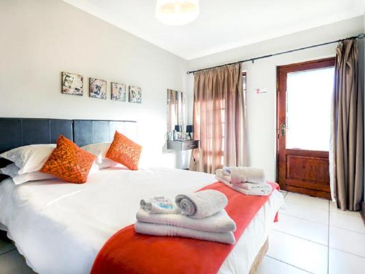 OR Tambo Guest House - 221759