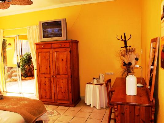 Flintstones Guest House Durban - 224307