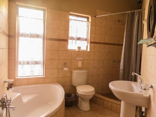 Umkhumbi Lodge - 224967