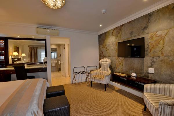 Luxury 5 Star Suite 1 and 2