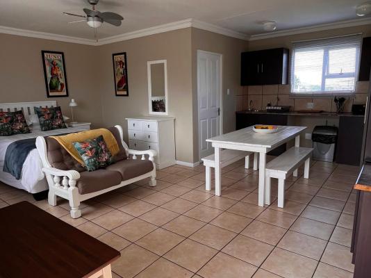 Amberdale Estate Self Catering - 225760