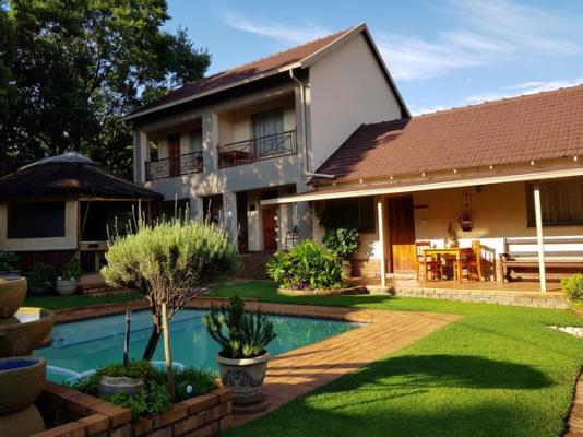 Aandbloem Guest House - 227231