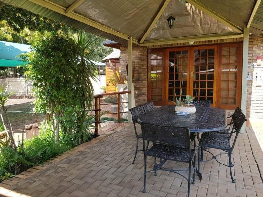 Aandbloem Guest House - 227240