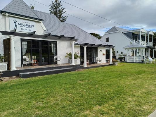 Mulligans Guest Lodge - 227834