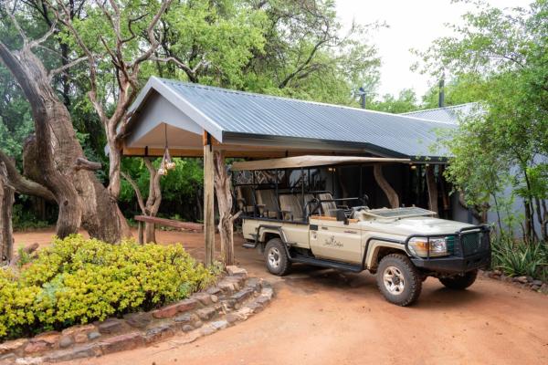 Jaci's Safari and Tree Lodges - 228107