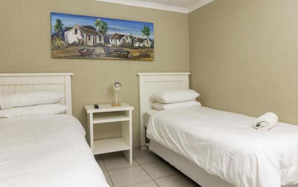 Amberdale Estate Self Catering - 228295